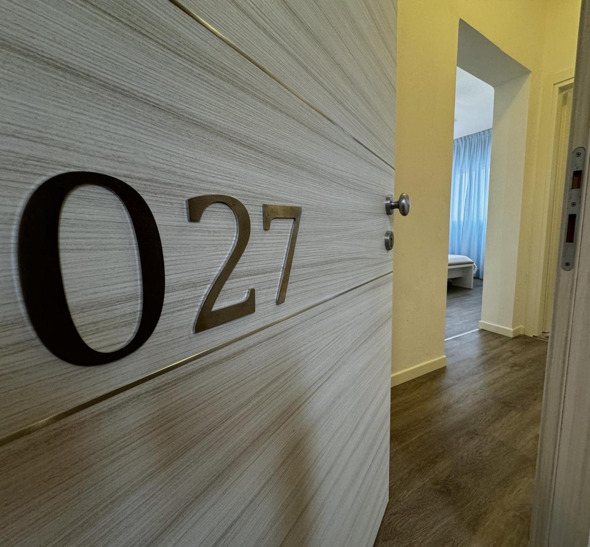 Hotel Etna Caorle Exterior photo